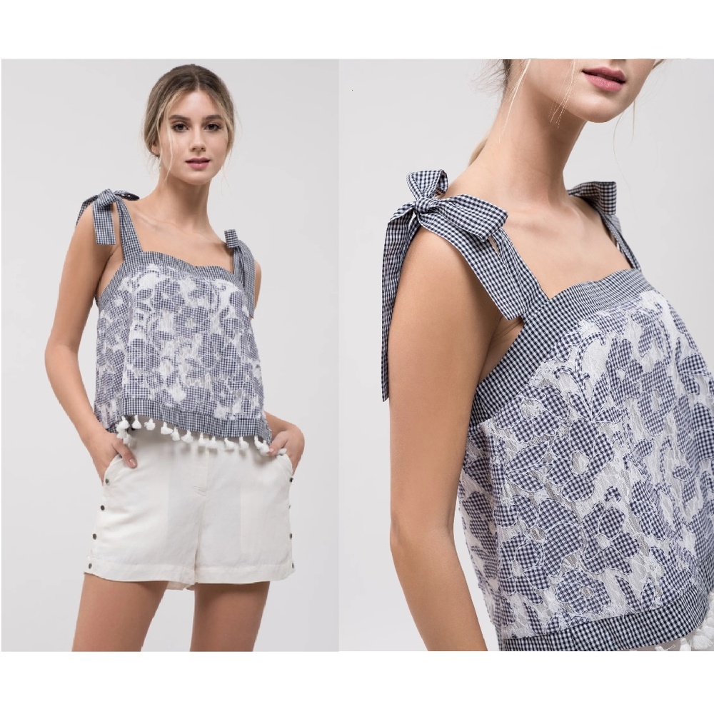 NWT! J.O.A. Gingham Lace Top